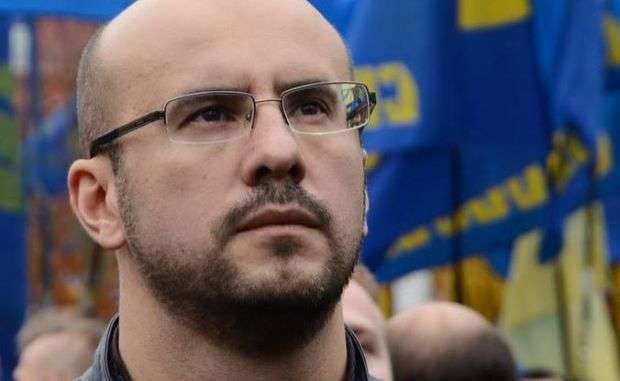 Аппарат Рады отказался выдать депутатское удостоверение Рудыку