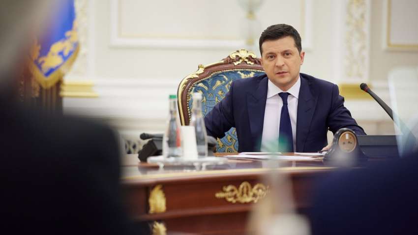 Богдан розповів, що на Зеленського перестала впливати людина, за якою завжди було останнє слово