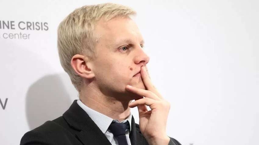 Шабунин объяснил, как министр обороны уничтожил главную антикоррупционную реформу в оборонке Шабунин объяснил, как министр обороны уничтожил главную антикоррупционную реформу в оборонке