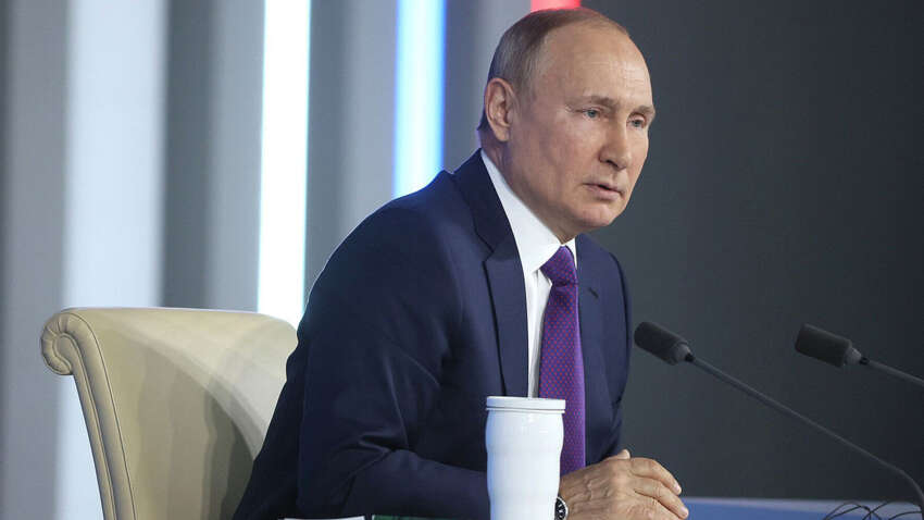 На Западе рассказали, кому выгодна "атака" на резиденцию Путина На Западе рассказали, кому выгодна "атака" на резиденцию Путина