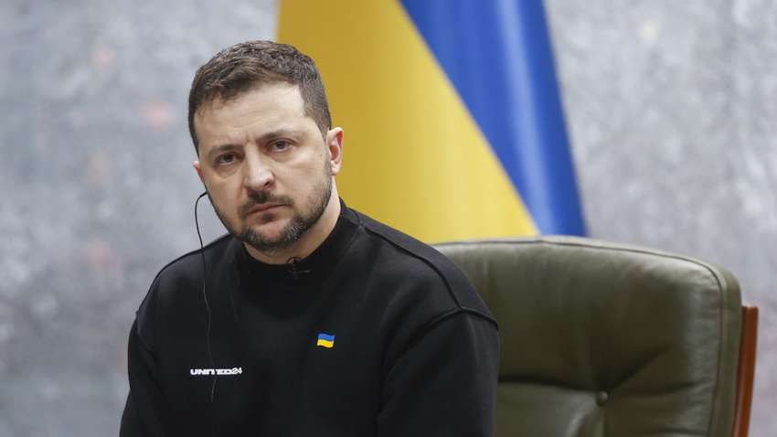 Ми дійдемо до дипломатичної фіксації кінця цієї війни, — Зеленський Ми дійдемо до дипломатичної фіксації кінця цієї війни, — Зеленський