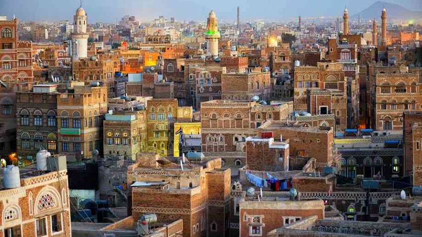 В давке за деньгами: почти сотня человек в столице Йемена погибла В давке за деньгами: почти сотня человек в столице Йемена погибла