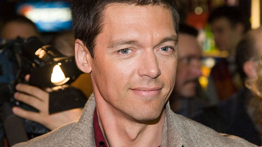 Ще один відомий російський актор взяв до рук зброю та поїхав воювати в Україну (ФОТО) Ще один відомий російський актор взяв до рук зброю та поїхав воювати в Україну (ФОТО)