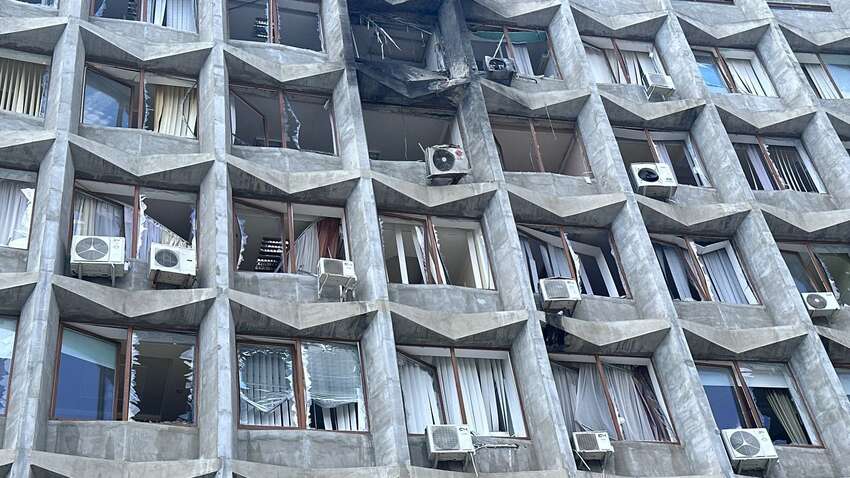 Российский дрон попал в здание ОВА в Сумах: стали известны последствия Российский дрон попал в здание ОВА в Сумах: стали известны последствия