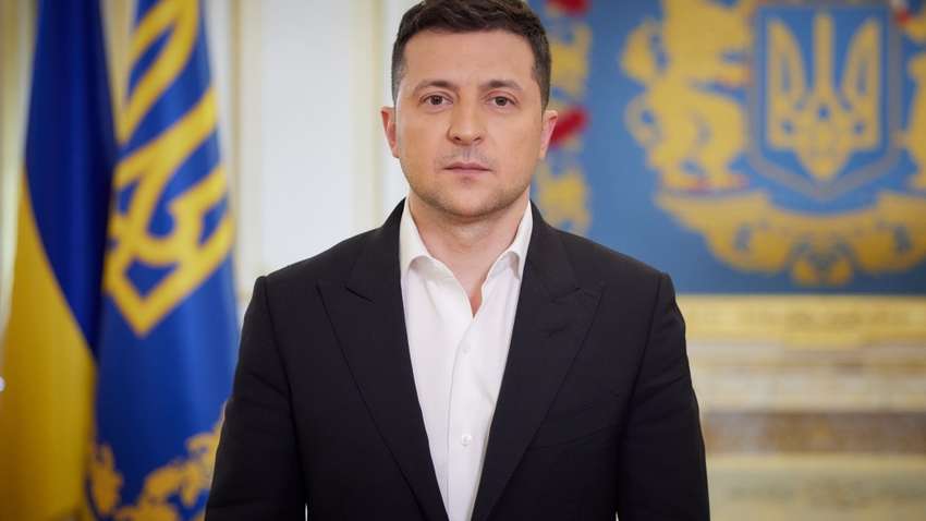 Зеленський відреагував на критику та попередив олігархів (ВІДЕО) Зеленський відреагував на критику та попередив олігархів (ВІДЕО)