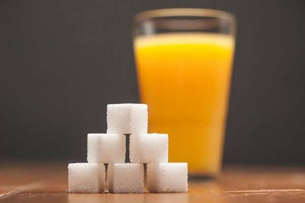 Супрун рассказала о коварных напитках и «добавленном сахаре»