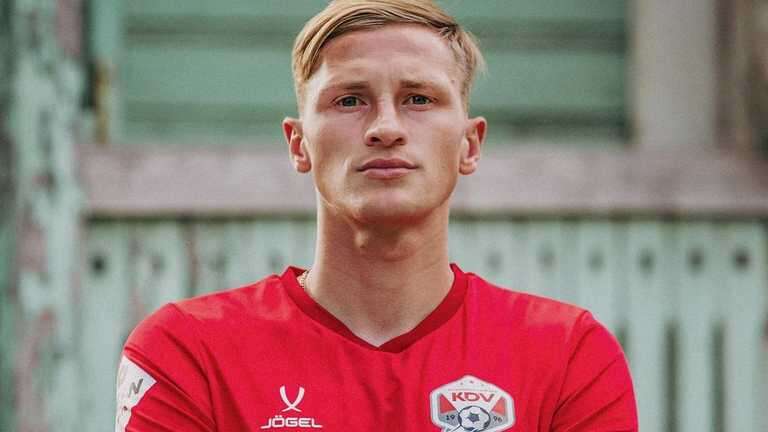 Украинский футболист решил играть за Россию Украинский футболист решил играть за Россию