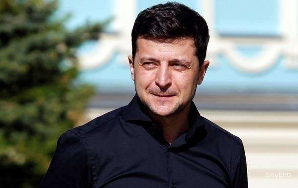 Стала відома зарплата Зеленського