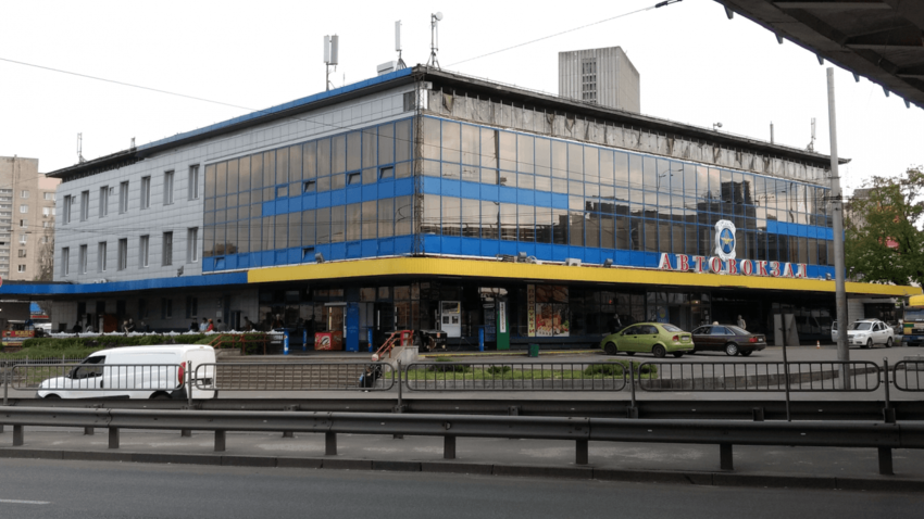 Центральний автовокзал Києва з автостанціями проданий за 230 мільйонів гривень