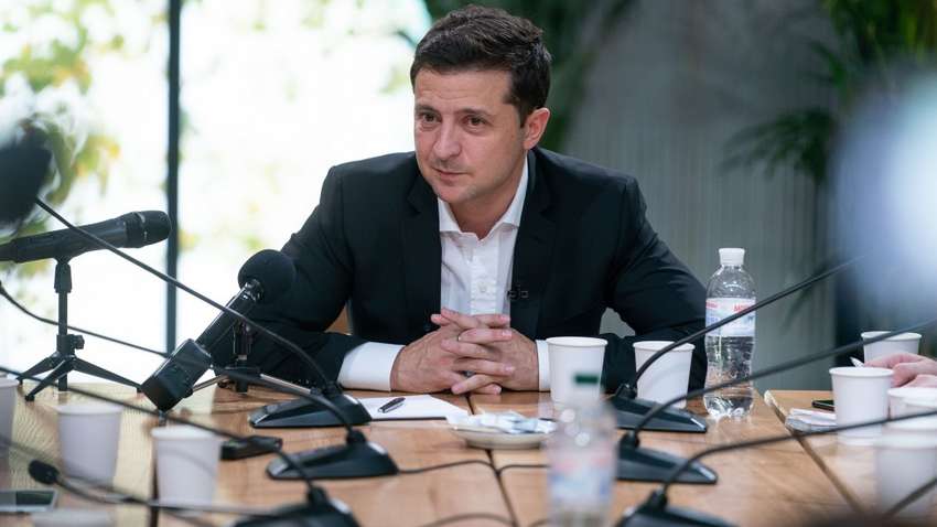 Пресс-марафон Владимира Зеленского: что и кому продемонстрировал президент