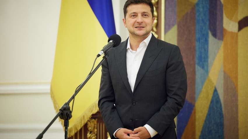 Владимир Зеленский созывает внеочередное заседание парламента