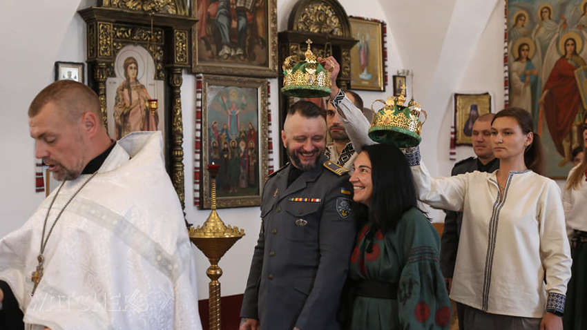 Riffmaster связал себя священными узами