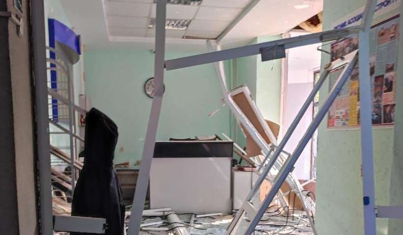 Ворожі ракетні удари по містах: є жертви серед цивільних Ворожі ракетні удари по містах: є жертви серед цивільних