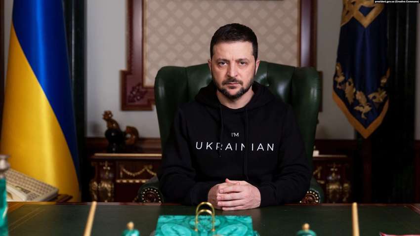 Зеленський відреагував на петицію про позбавлення мандату всіх нардепів від "ОПЗЖ" Зеленський відреагував на петицію про позбавлення мандату всіх нардепів від "ОПЗЖ"