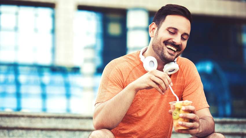 Как мужчине правильно питаться: шесть основных правил