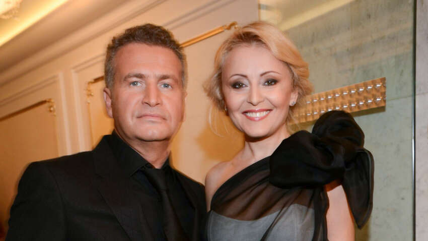 "Могла і врізати": розлючена співачка з України зірвалася на залежного чоловіка-росіянина "Могла і врізати": розлючена співачка з України зірвалася на залежного чоловіка-росіянина