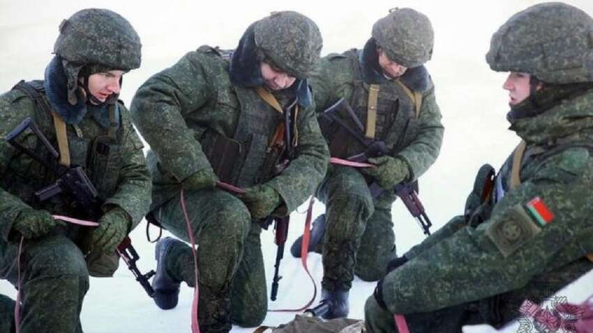 Массовая выдача повесток в Беларуси: раскрыт настоящий замысел режима Лукашенко 