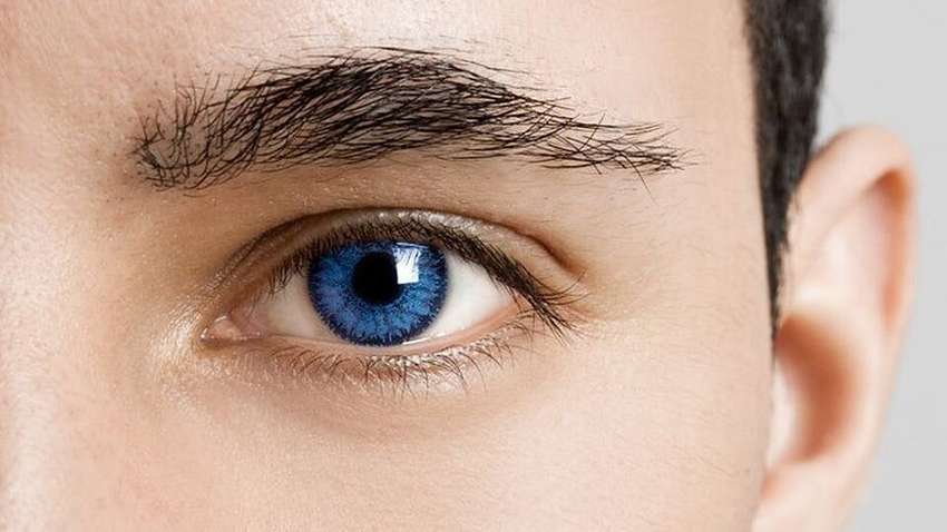 Названы болезни, которые можно определить по глазам