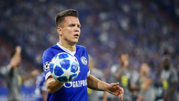 Коноплянці варто шукати новий клуб - спортдир "Шальке"