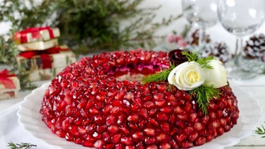 Новогодние салаты: как приготовить «Гранатовый браслет»