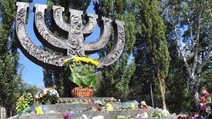 Церкви призвали не политизировать мемориализацию Бабьего Яра