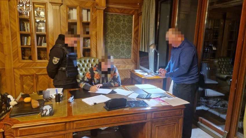 Мошенничество на $10 миллионов: как злоумышленники зарабатывали на военной форме для ВСУ Мошенничество на $10 миллионов: как злоумышленники зарабатывали на военной форме для ВСУ