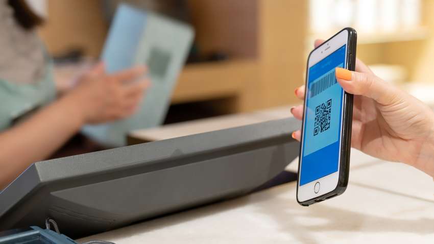 Диджитализация продолжается: смартфон может "заменить" паспорт