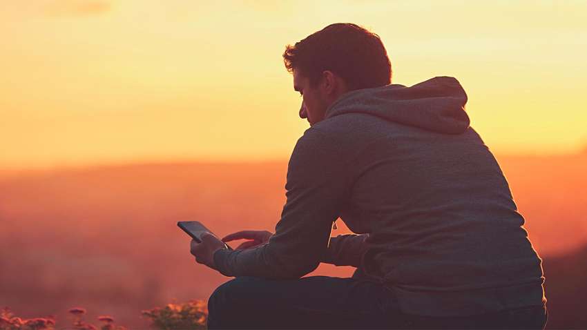 "Зовсім один": вчені з'ясували, хто найбільш самотній у цьому світ