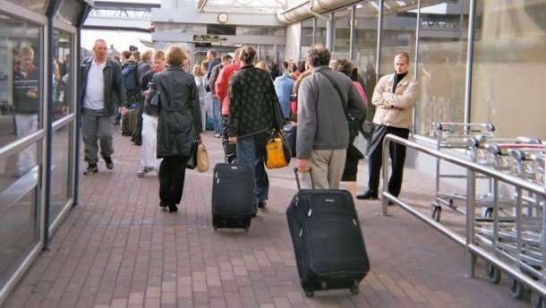 За кордоном знаходиться п'ята частина всього працевлаштованого населення України