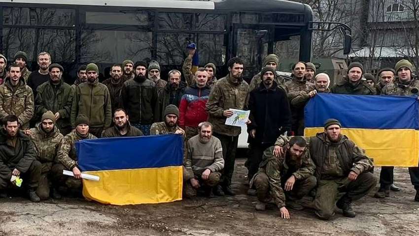 Омбудсмен рассказал, сколько украинцев уже удалось освободить из плена Омбудсмен рассказал, сколько украинцев уже удалось освободить из плена