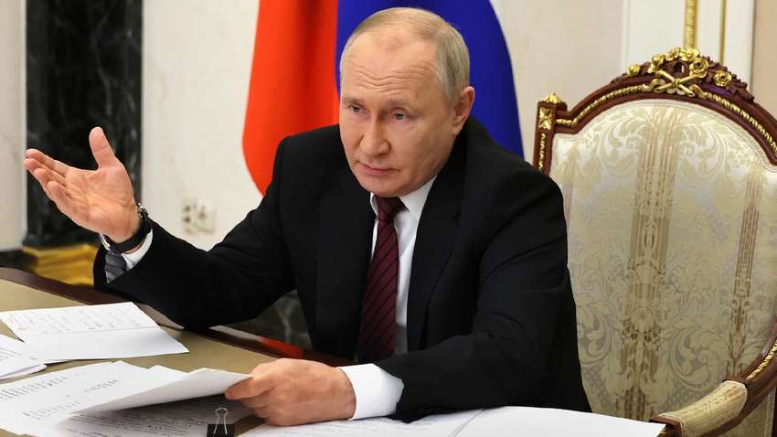 Путін придумав свою версію подій щодо вбивств євреїв під час Другої світової в Україні Путін придумав свою версію подій щодо вбивств євреїв під час Другої світової в Україні