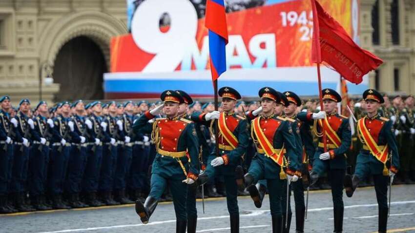 В России могут отменить парад на 9 мая в Москве: что произошло В России могут отменить парад на 9 мая в Москве: что произошло