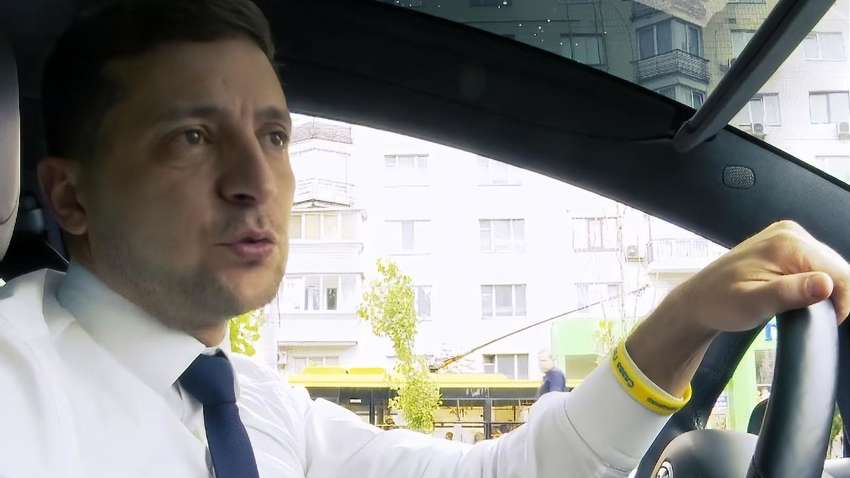 "Есть аморальные поступки, есть позорные слухи", - Зеленский рассказал о проблемах внутри "Слуги народа"