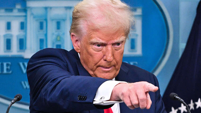 Похоже на рэкет: на Западе шокированы сделкой Трампа о полезных ископаемых Похоже на рэкет: на Западе шокированы сделкой Трампа о полезных ископаемых