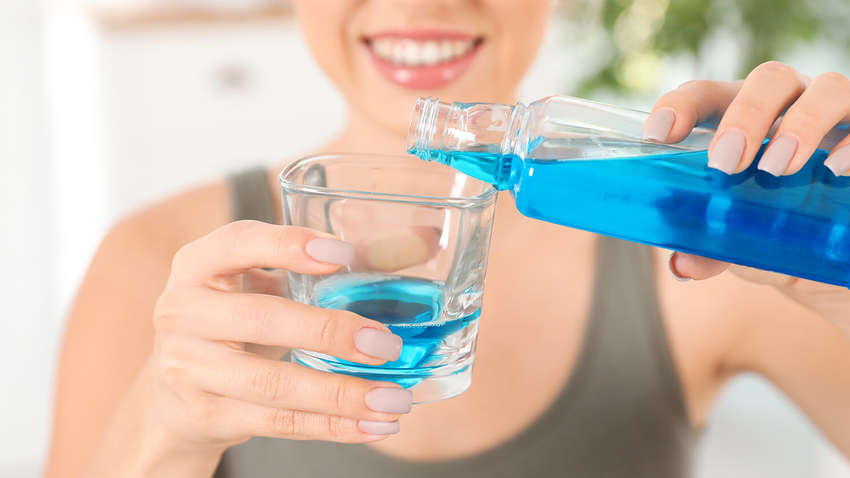 Очень популярное средство для ротовой полости на самом деле вредит кишечнику: о чем речь Очень популярное средство для ротовой полости на самом деле вредит кишечнику: о чем речь