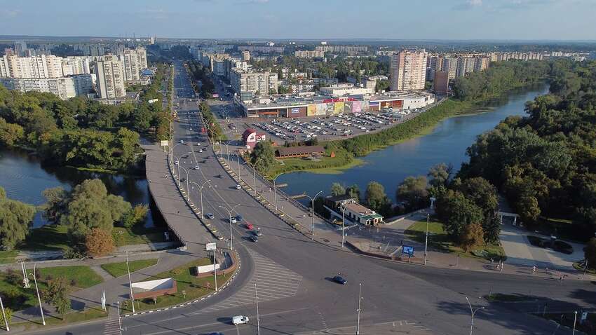 Суми нібито готуються здавати: що відомо про загрозливі повідомлення Суми нібито готуються здавати: що відомо про загрозливі повідомлення