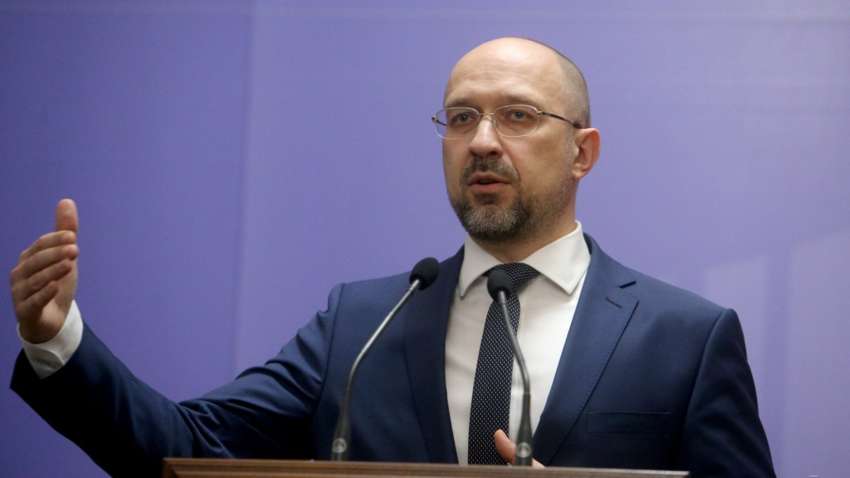 Локдаун в начале карантина спас тысячи жизней украинцев, - Шмыгаль