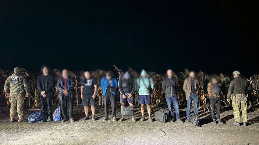 Ночная погоня в Одесской области: как пограничники остановили уклонистов на пути в Молдову Ночная погоня в Одесской области: как пограничники остановили уклонистов на пути в Молдову