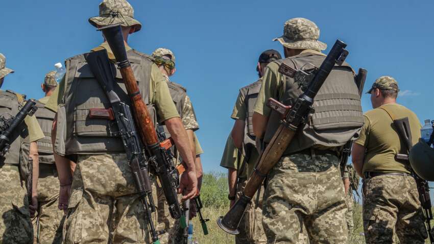 Зеленский озвучил темпы мобилизации: сколько Украина и Россия привлекают людей в месяц