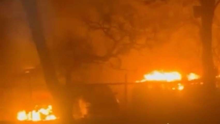 РФ готує  велику "помсту" за спалений військовий аеродром у Таганрозі  РФ готує  велику "помсту" за спалений військовий аеродром у Таганрозі