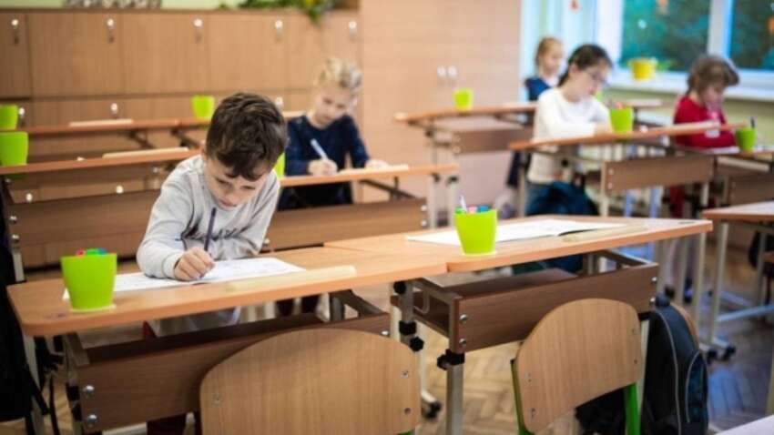 Перенос каникул и шестидневная рабочая неделя: что предлагает МОН школам