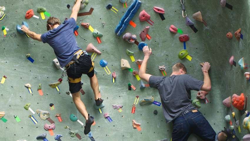 П'ять причин якомога швидше вирушити на скеледром