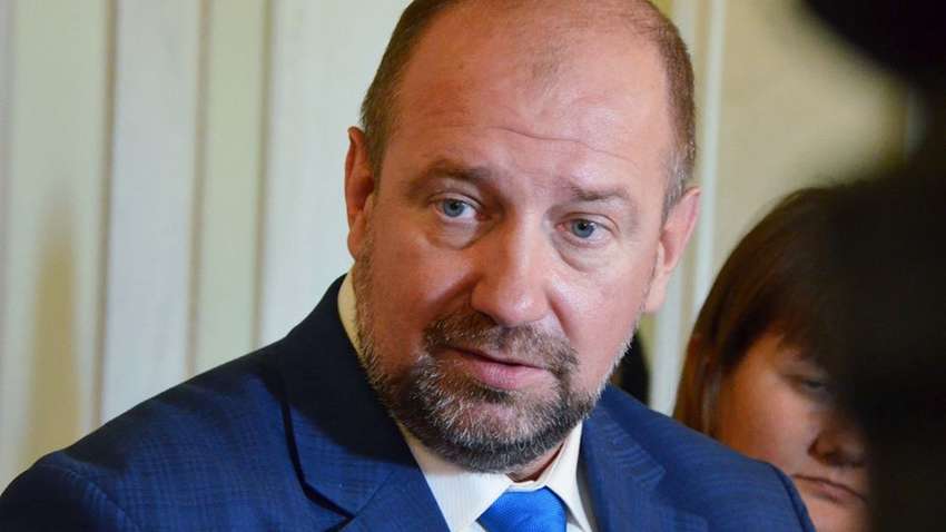 До затриманого екс-нардепа Мельничука приїхав консул 