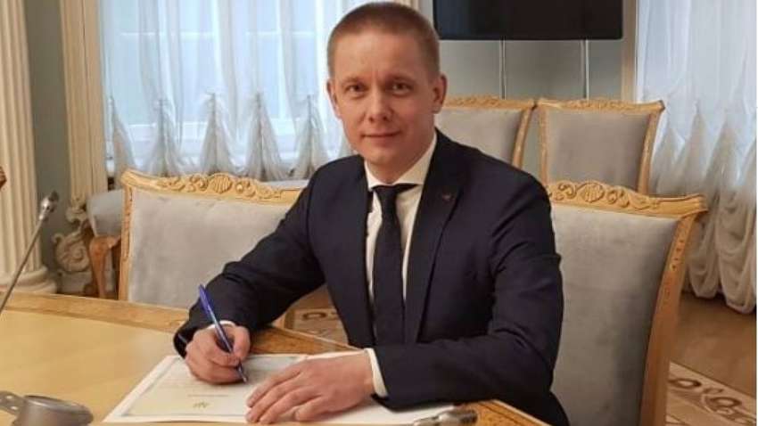 Заступник голови ВАКС Євген Крук не задекларував авто і будує особняк під Києвом, - ЗМІ