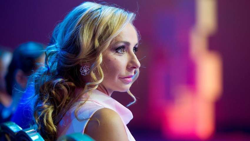 Дружині Пєскова "натикали" в Мережі за теракт у "Крокусі"