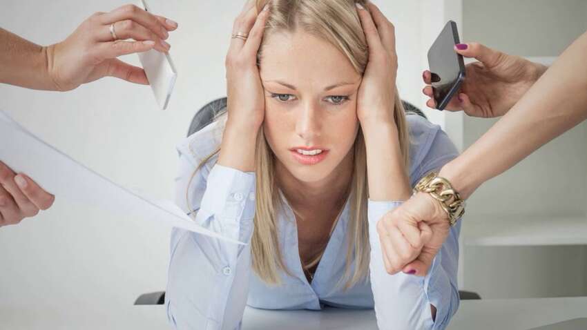 Перестаньте нервувати за секунди: 5 перевірених способів заспокоїти розум, які працюють реально