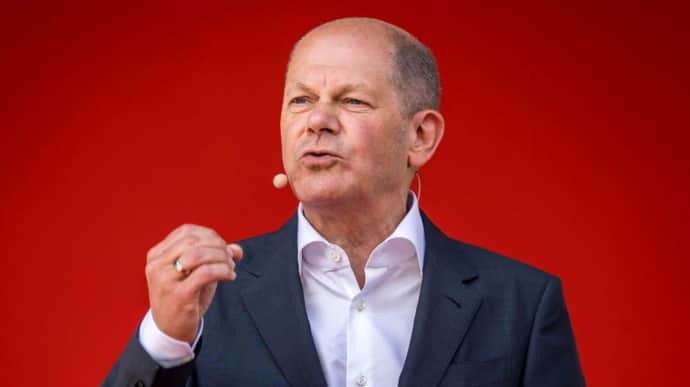 В Германии Шольца сравнили с аутистом: как завершился громкий политический скандал В Германии Шольца сравнили с аутистом: как завершился громкий политический скандал