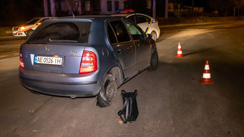 Нічна погоня в Дніпрі: копи відкрили вогонь по автомобілю