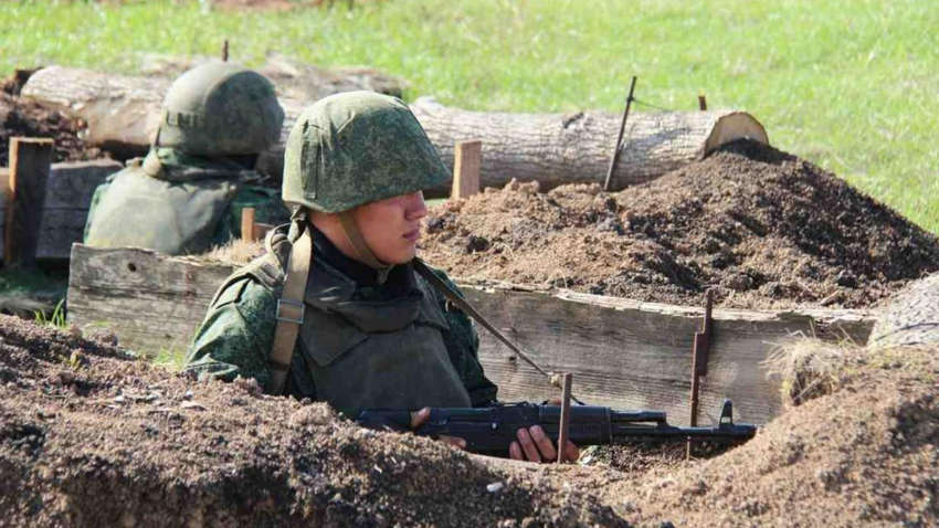 В британской разведке назвали причину высокой смертности российских солдат в Украине