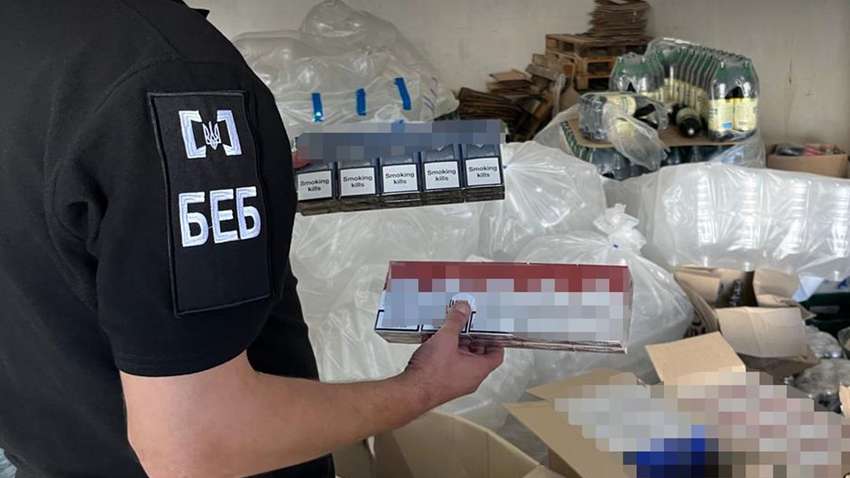 Виготовлення алкоголю у кустарних умовах: БЕБ провело обшуки у Вінниці Виготовлення алкоголю у кустарних умовах: БЕБ провело обшуки у Вінниці